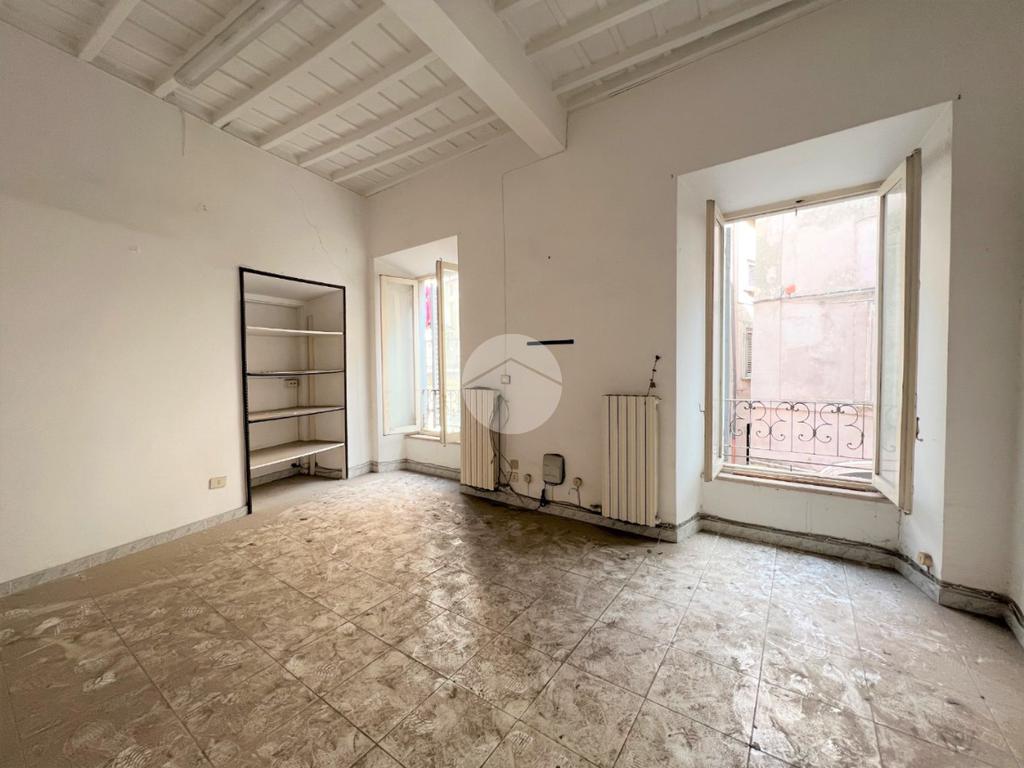 4 bedrooms Apartment in Tivoli, Italy No. 263312