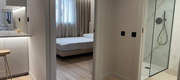 21 Schlafzimmer Gebäude in Santa Coloma de Gramenet, Spain, Nr. 129382 9