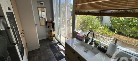 3 Schlafzimmer Haus in Chateauroux, France, Nr. 283430 11