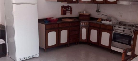 Вилла с 5 комнатами в Пульсано, Италия № 180921 17