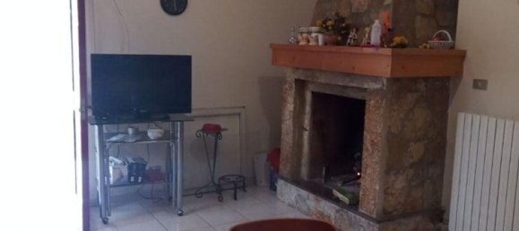 Вилла с 5 комнатами в Пульсано, Италия № 180921 7