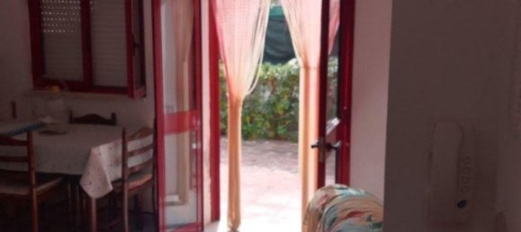 Вилла с 5 комнатами в Пульсано, Италия № 180921 19