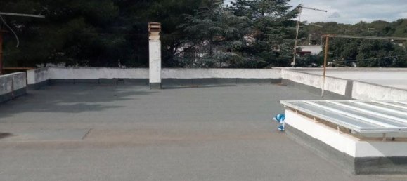 Вилла с 5 комнатами в Пульсано, Италия № 180921 31