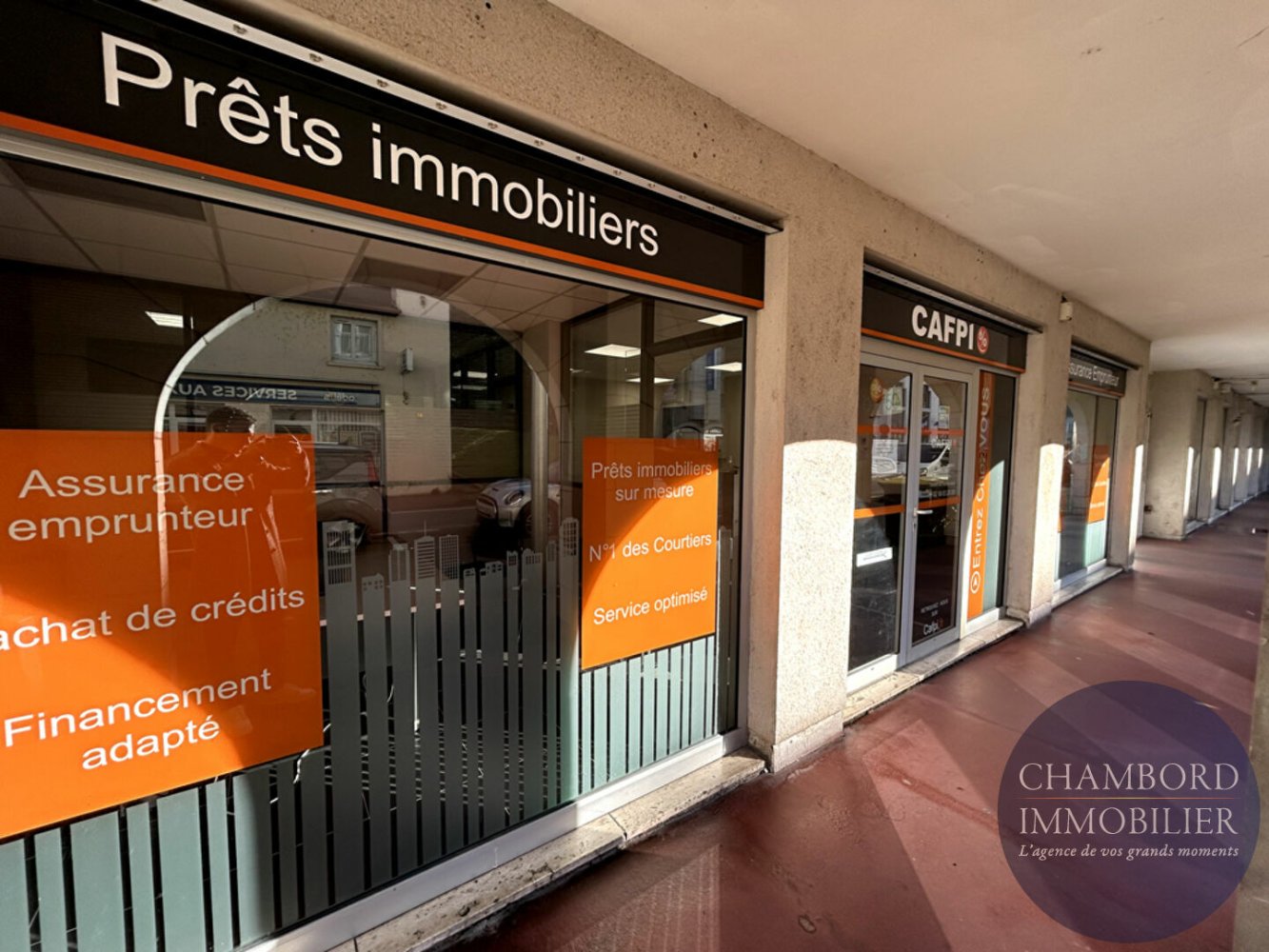 69m² Commercial property in Blois, France No. 154211