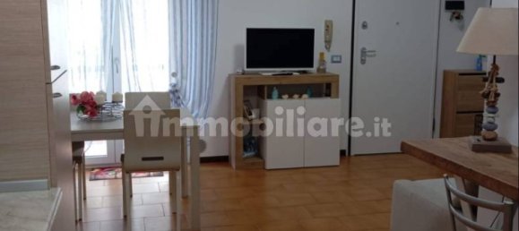 Apartamento de 1 dormitorio en Martinsicuro, Italy No. 345360 2