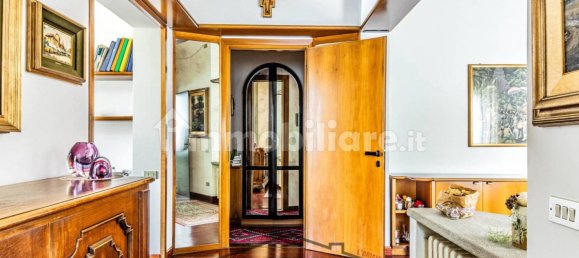 3 bedrooms Villa in Como, Italy No. 355081 9