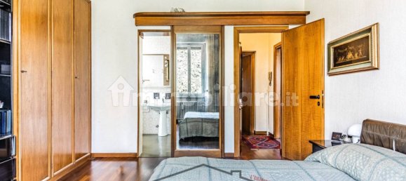 3 bedrooms Villa in Como, Italy No. 355081 18