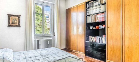 3 bedrooms Villa in Como, Italy No. 355081 16