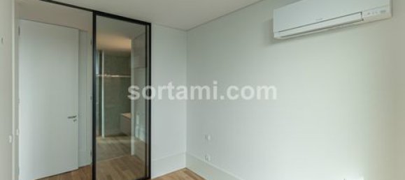 2 bedrooms Apartment in Porto, Portugal No. 147486 3