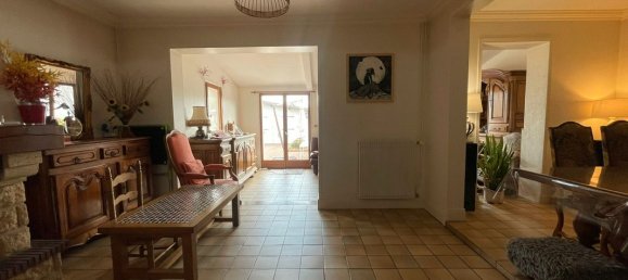 Casa de 3 dormitorios en Saint-Jean-de-Braye, France No. 234467 2