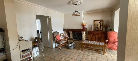 Casa de 3 dormitorios en Saint-Jean-de-Braye, France No. 234467 6