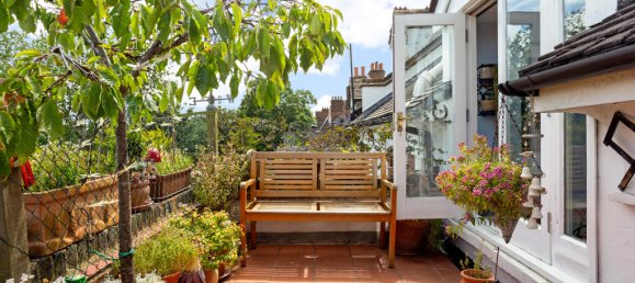 6 bedrooms House in London, United Kingdom No. 13929 8