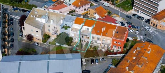 4 Schlafzimmer Haus in Senhora da Hora, Portugal, Nr. 143828 3