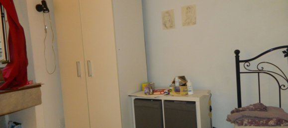 4 rooms Apartment in Carrara, Italy No. 70332 13