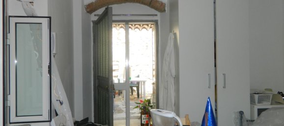 4 rooms Apartment in Carrara, Italy No. 70332 11