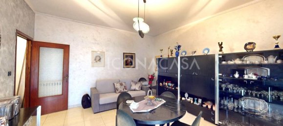 3 rooms Apartment in Arzano, Italy No. 354680 7
