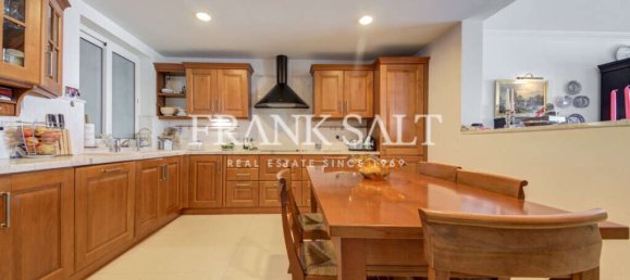 Apartamento de 4 dormitorios en Saint Julian's, Malta No. 142 9