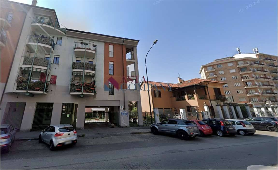 2 bedrooms Apartment in Turin, Italy No. 58942