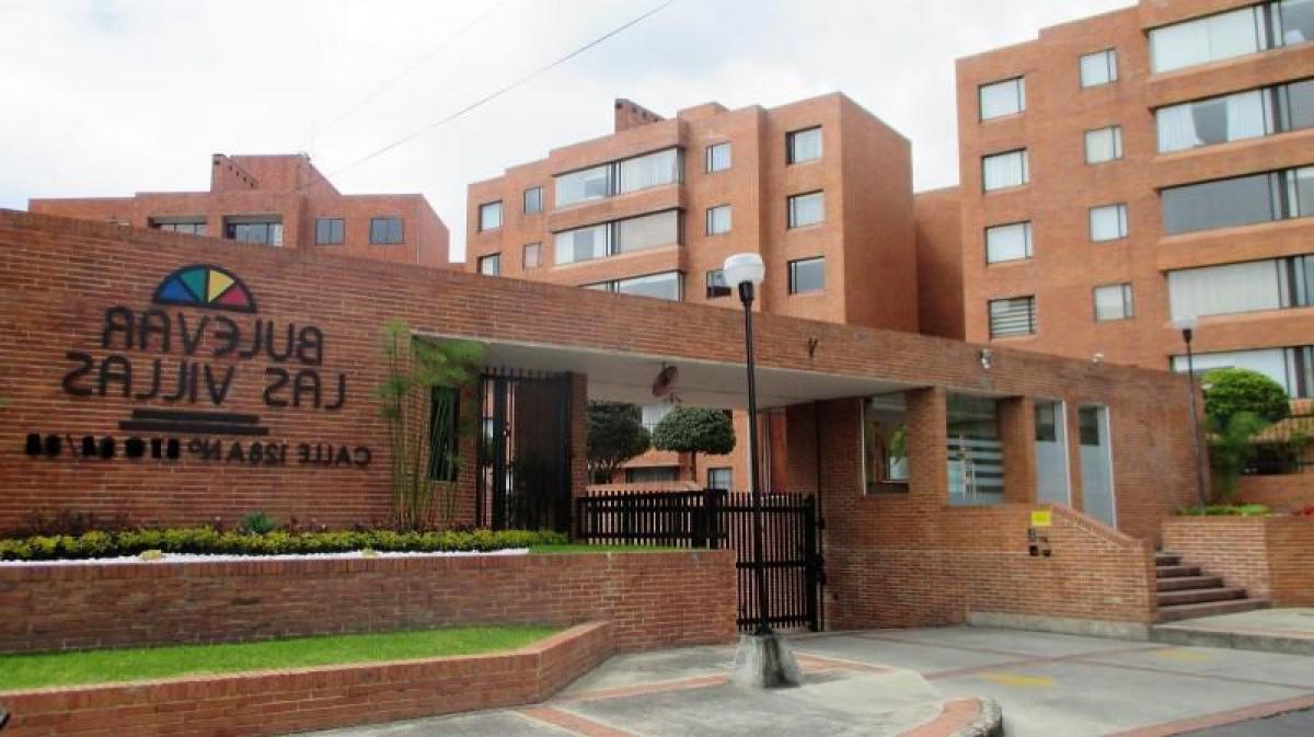 3 bedrooms House in Bogota, Colombia No. 12063