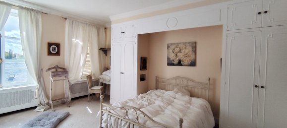 3 Schlafzimmer Haus in Issoudun, France, Nr. 213272 3