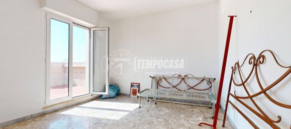 Apartamento de 2 divisões em Bari, Italy N.º 290641 6