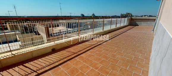 Apartamento de 2 divisões em Bari, Italy N.º 290641 11