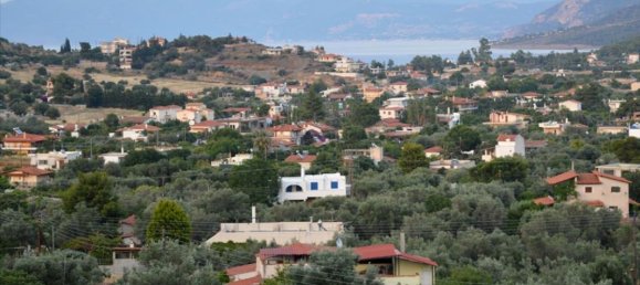 6 bedrooms Villa in Loutraki, Greece No. 1260 3