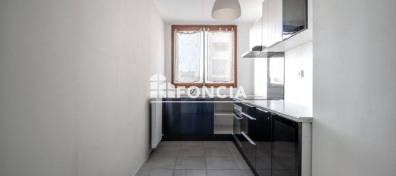 1 bedroom Apartment in Orleans, France No. 214988 3