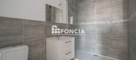 1 bedroom Apartment in Orleans, France No. 214988 4