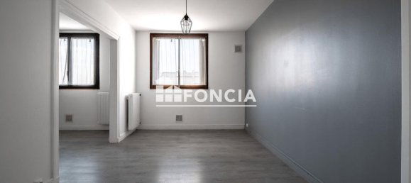 1 bedroom Apartment in Orleans, France No. 214988 2