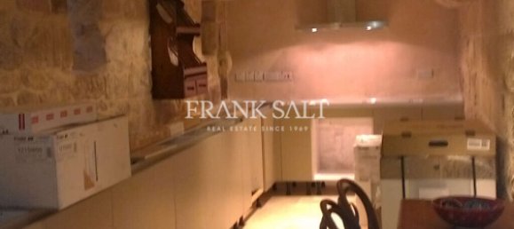 2 bedrooms House in Zebbug, Malta No. 3719 3