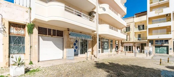 Propiedad comercial en Quarteira, Portugal 55 m² No. 236232 9
