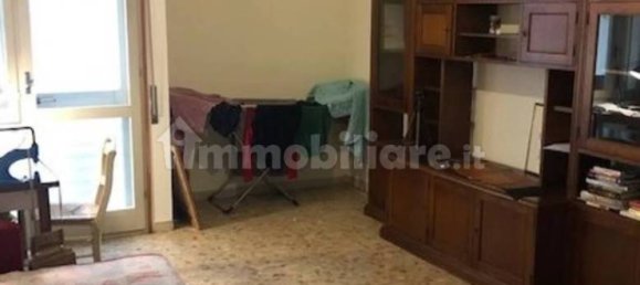 4 Schlafzimmer Wohnung in Treviso, Italy, Nr. 302459 13