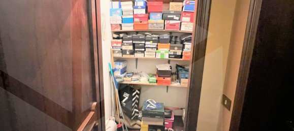 Вилла с 5 комнатами в Фьорано Моденесе, Италия № 22669 48