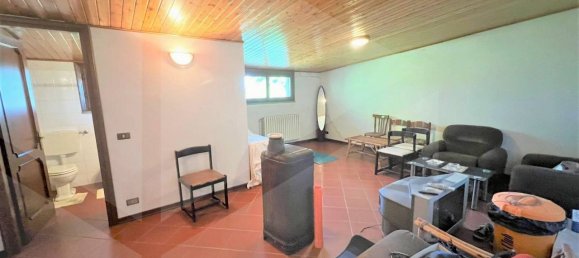 Вилла с 5 комнатами в Фьорано Моденесе, Италия № 22669 8