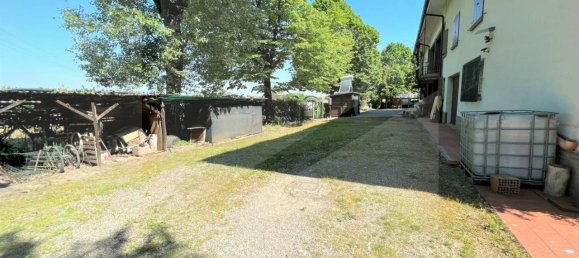 Вилла с 5 комнатами в Фьорано Моденесе, Италия № 22669 17