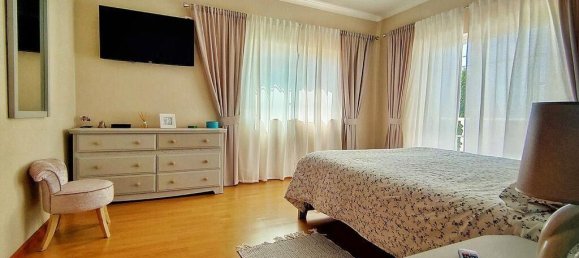 4 bedrooms Villa in Sesimbra, Portugal No. 14053 21