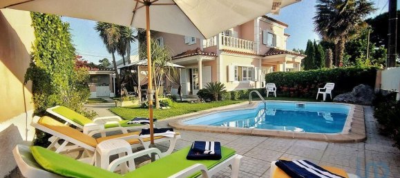 4 bedrooms Villa in Sesimbra, Portugal No. 14053 5