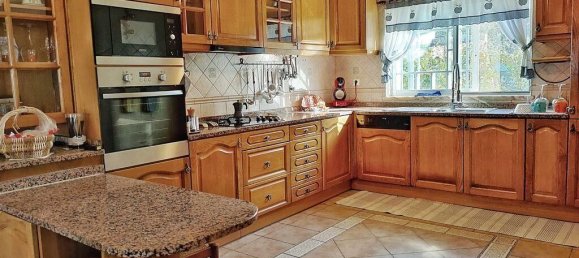 4 bedrooms Villa in Sesimbra, Portugal No. 14053 12