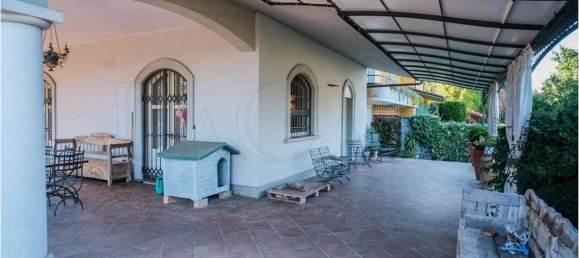 5 bedrooms Villa in Maclodio, Italy No. 280256 14