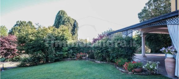 5 bedrooms Villa in Maclodio, Italy No. 280256 20