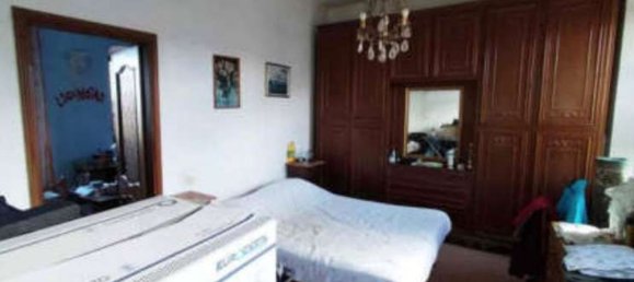 5 bedrooms Apartment in Pezzana, Italy No. 364519 2