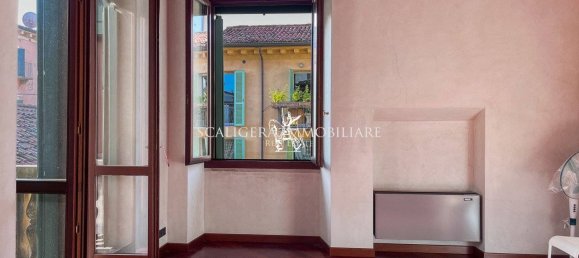 3 bedrooms Apartment in Verona, Italy No. 370358 11