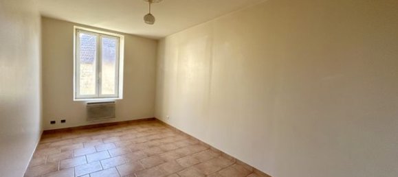 Casa de 3 dormitorios en Vijon, France No. 315172 4