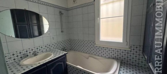 Дом с 4 спальнями в Жуаньи, Франция № 199889 10