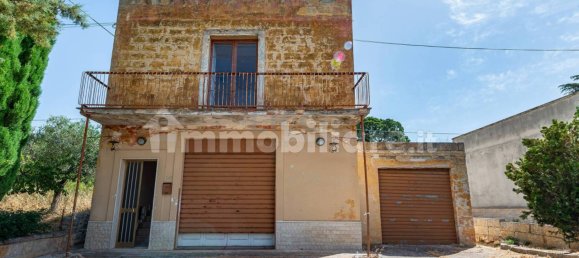 2 Schlafzimmer Haus in Monopoli, Italy, Nr. 262796 5