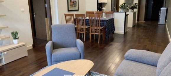 Apartamento de 3 dormitorios en Ba Dinh, Vietnam No. 883 3