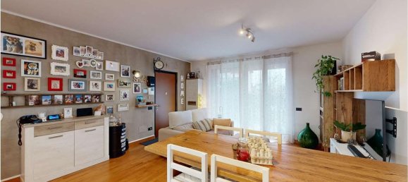 Apartamento de 2 dormitorios en Malnate, Italy No. 361311 5