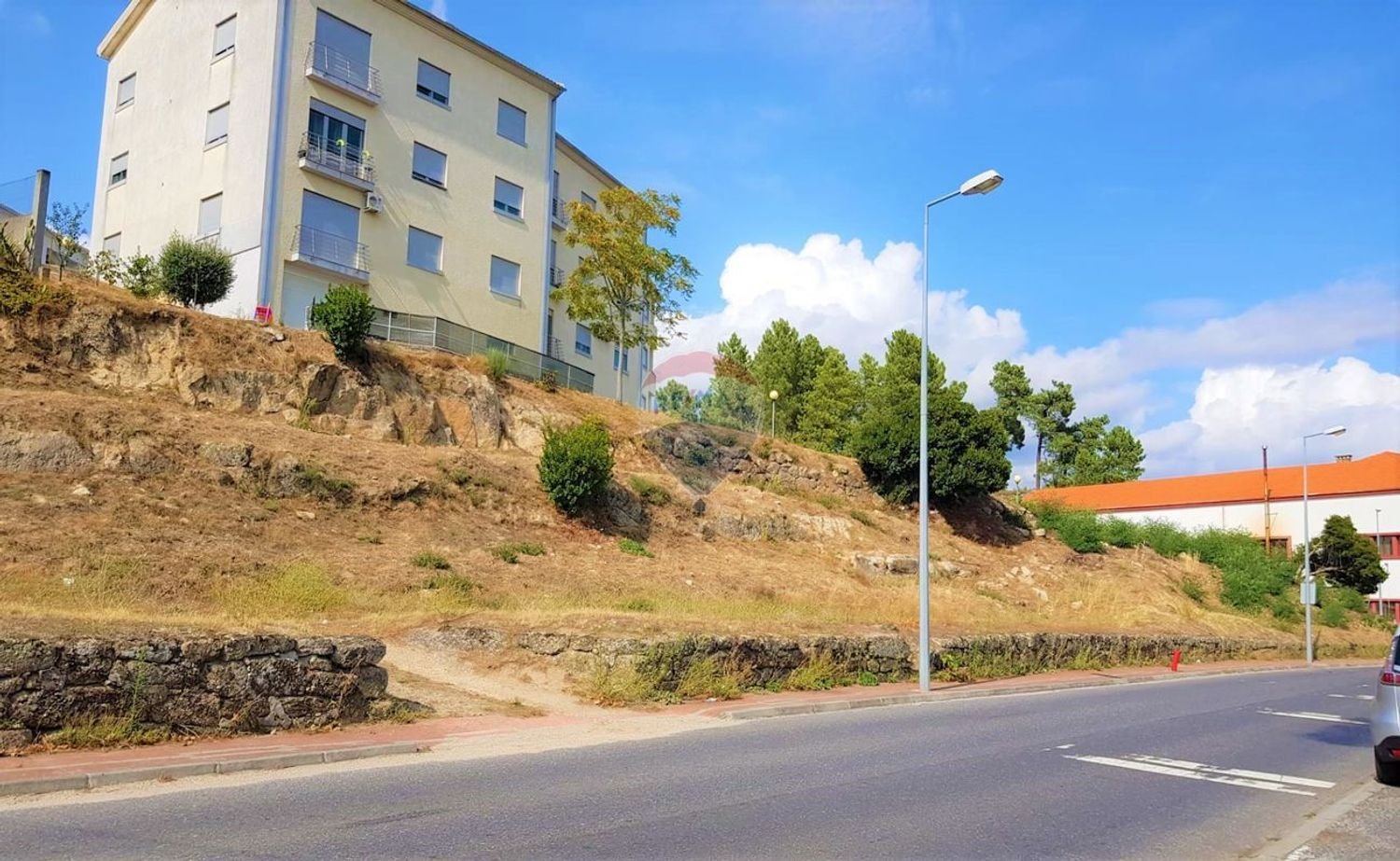 1157m² Land in Covilha, Portugal No. 68031