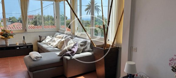 4 bedrooms House in El Masnou, Spain No. 143372 5